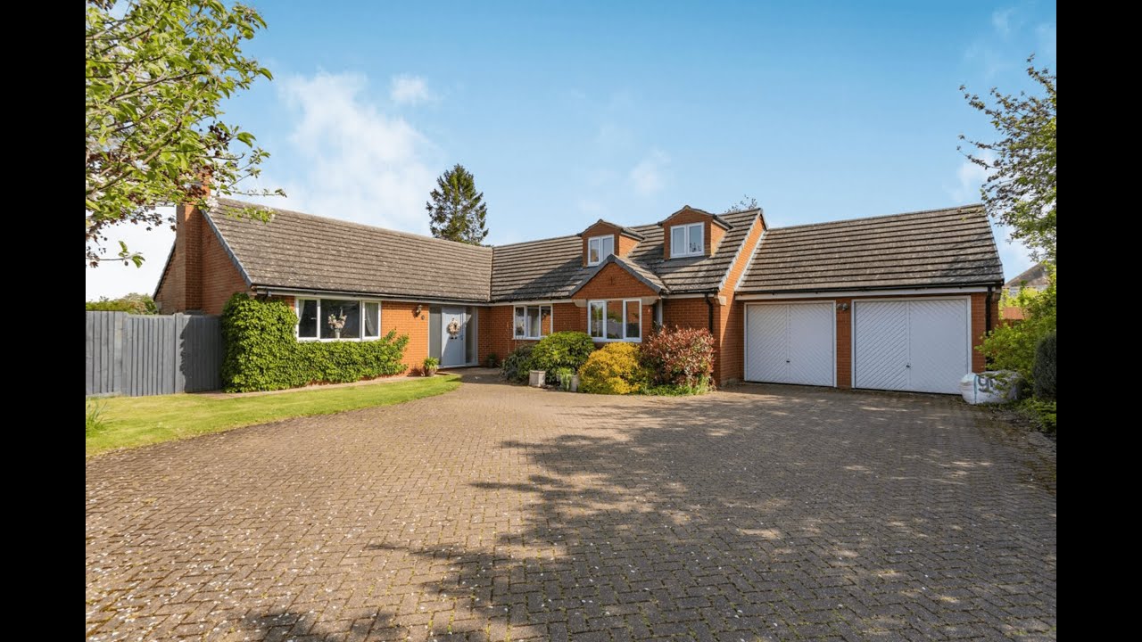 The Applegarth | Long Buckby | Claire Heritage | Fine & Country Rugby