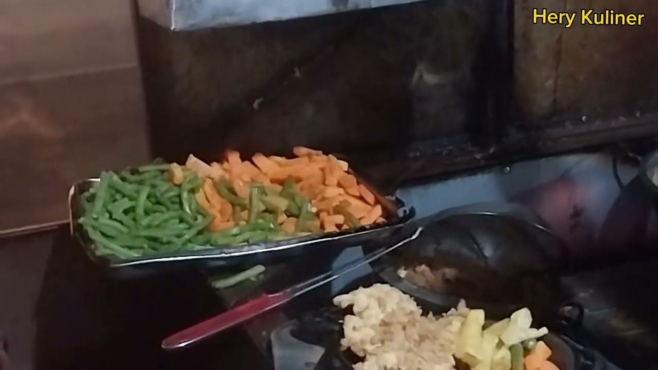 KULINER MADIUN : HANYA 25 K !! Steak IYATANG porsi KENYANG ll Hery Kuliner #steak #steakviral