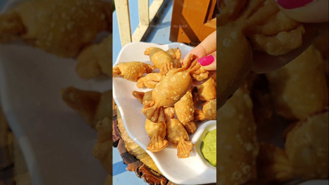 Most Unique Samosa Recipe Ever | Perfect Tea Time Snack 😍#shorts #samosa #viralvideo #shortsfeed