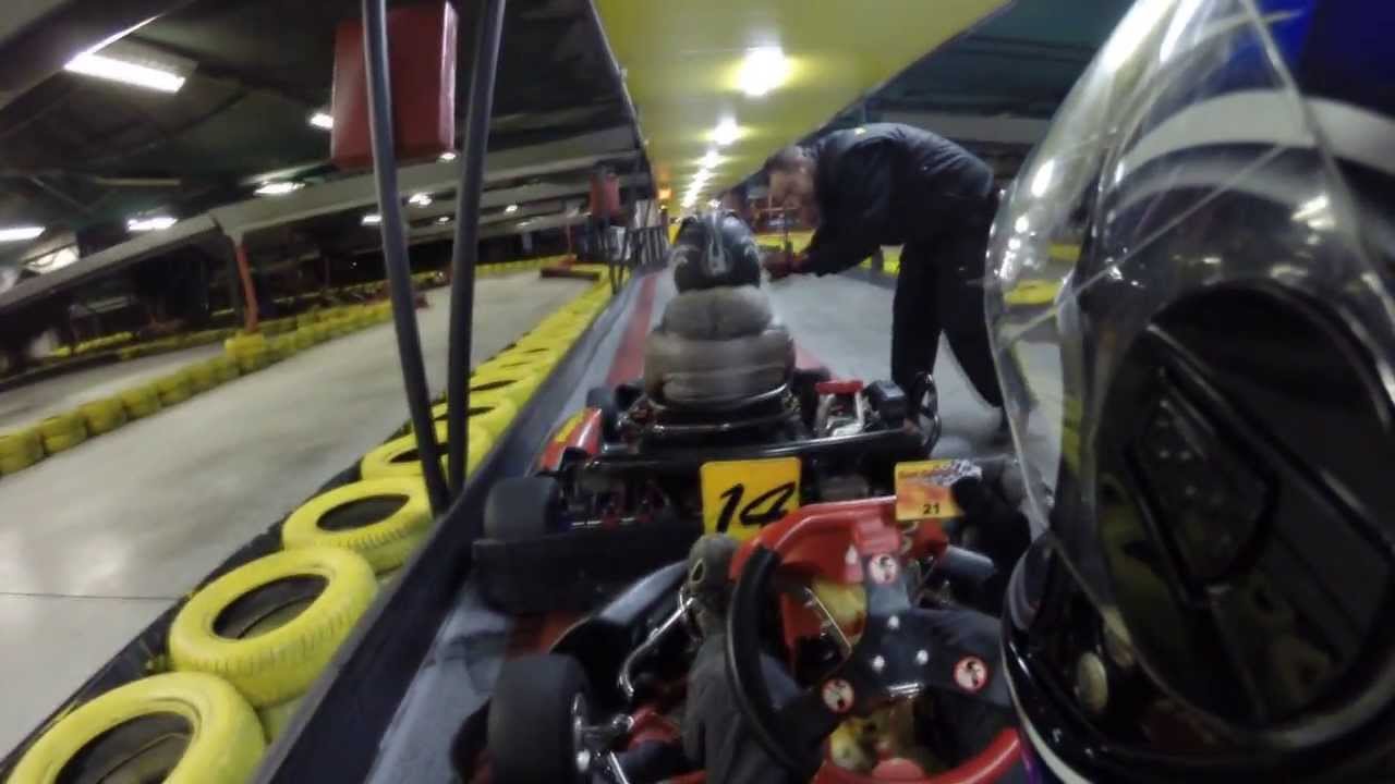 Motokáry Radotín (910m) -- moje jízda 13.12.2013 -- 2 .jízda (s veřejností)