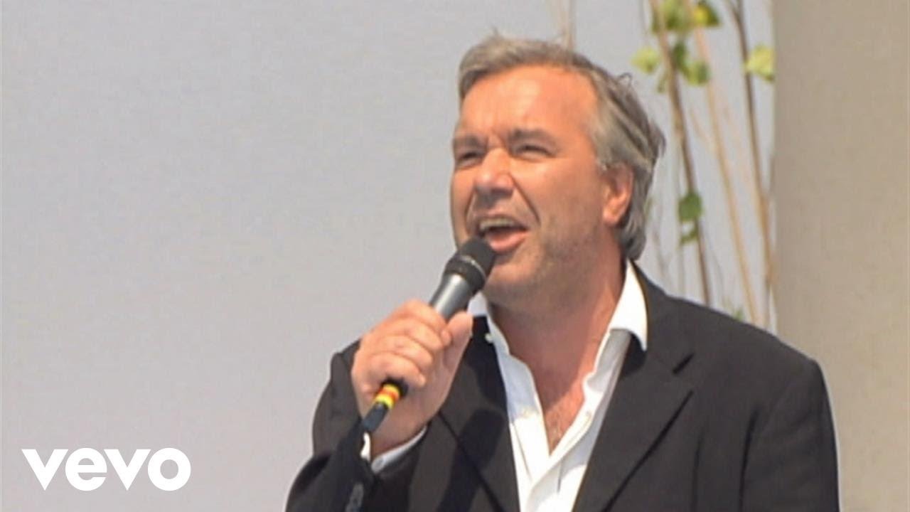 Stefan Gwildis - Bleib so wie Du bist (ZDF-Fernsehgarten 26.6.2005) (VOD)