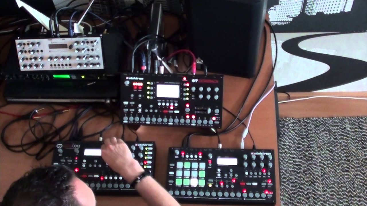 Live elektron jam: Trinity Garage (AR, A4, OT)