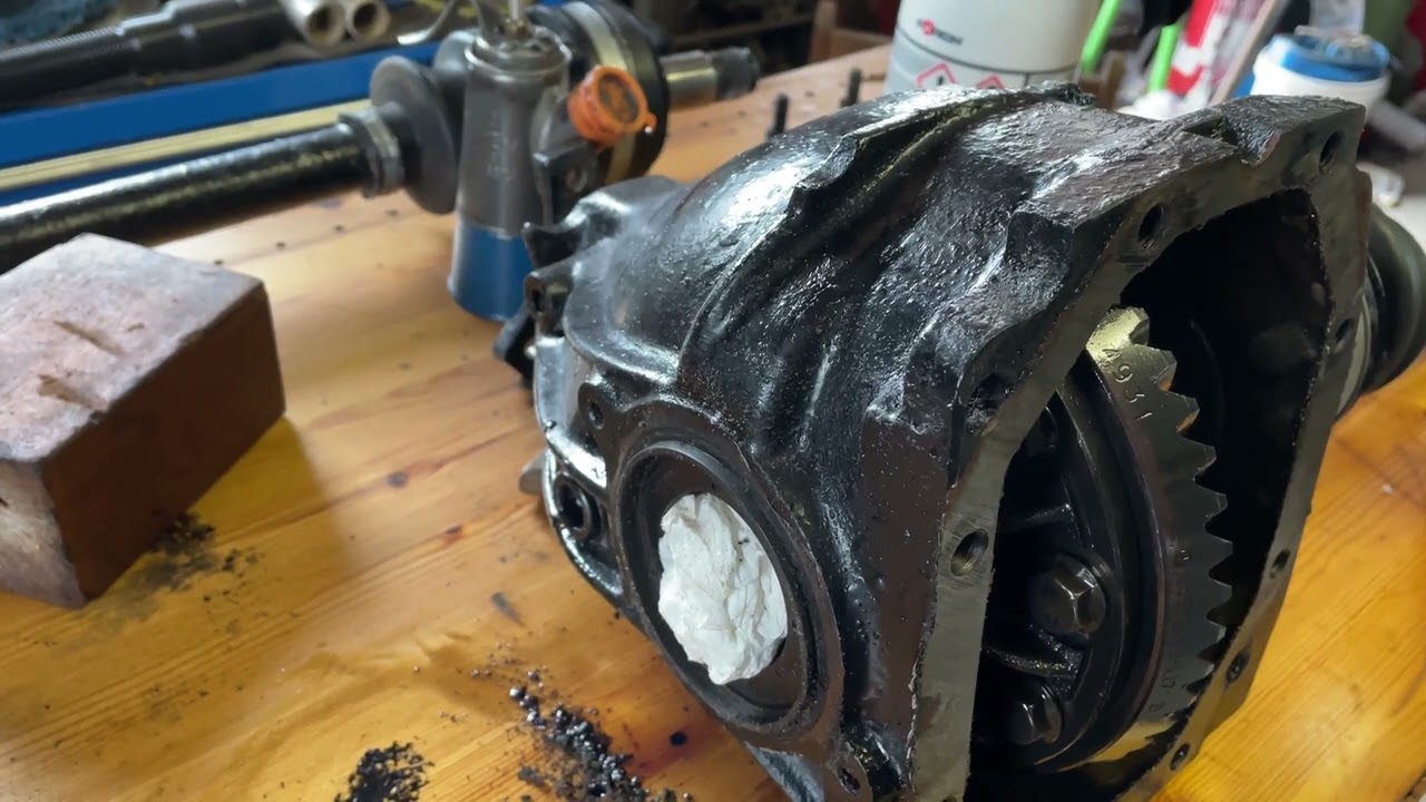 LowBudgetBenz - Teil 14: Dicht, dichter, Diff | Mercedes W124