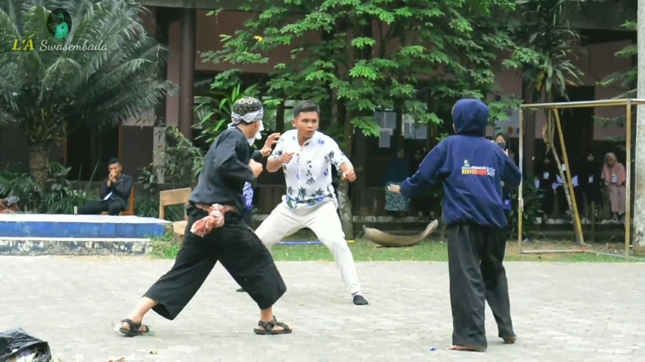 DRAMA TAPAK SUCI PONDOK PESANTREN PAGELARAN3 CISALAK-SUBANG