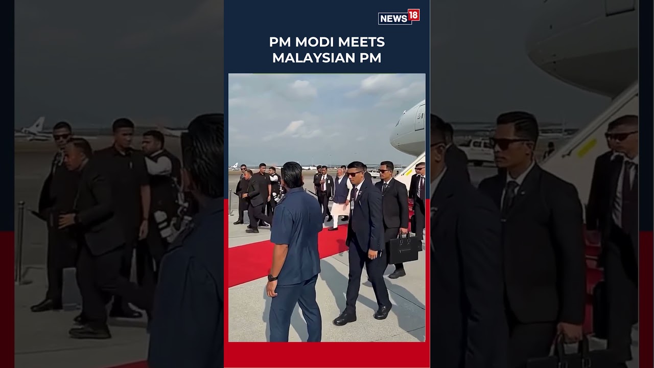 &lsquo;HUGS & HANDSHAKE&rsquo;: This is how Malaysian PM Anwar Ibrahim welcomed PM Modi in Kuala Lumpur | N18S