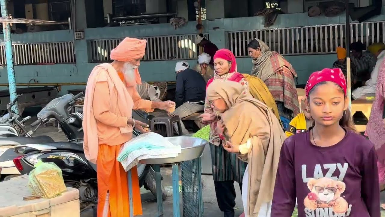 DARSHAN AFTERNOON LANGAR PREPARATION SEWA@NIRMAL KUTIAKARNAL#PIOUS AEGIS HH MAHANT BABA RAM SINGH JI