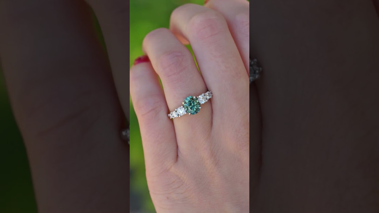 The Celosia Ring | 1.59-Carat Green-Yellow Australian Sapphire
