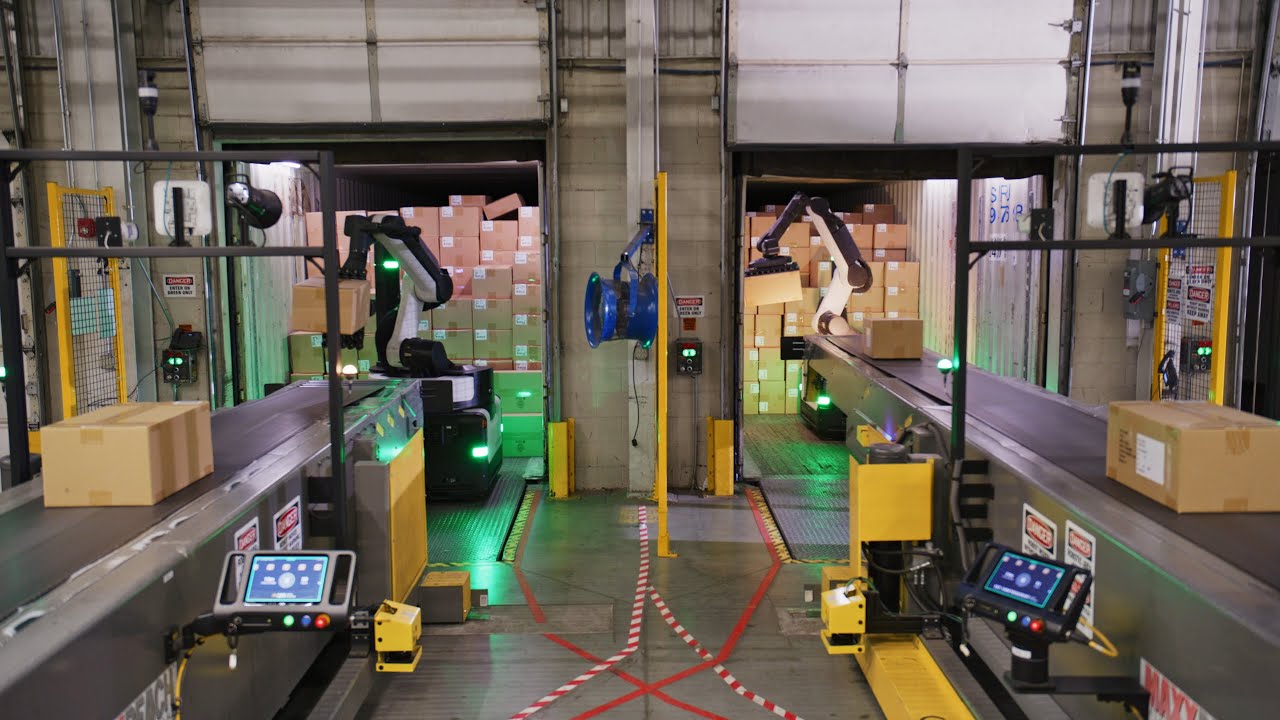 Stretch at Gap | Boston Dynamics