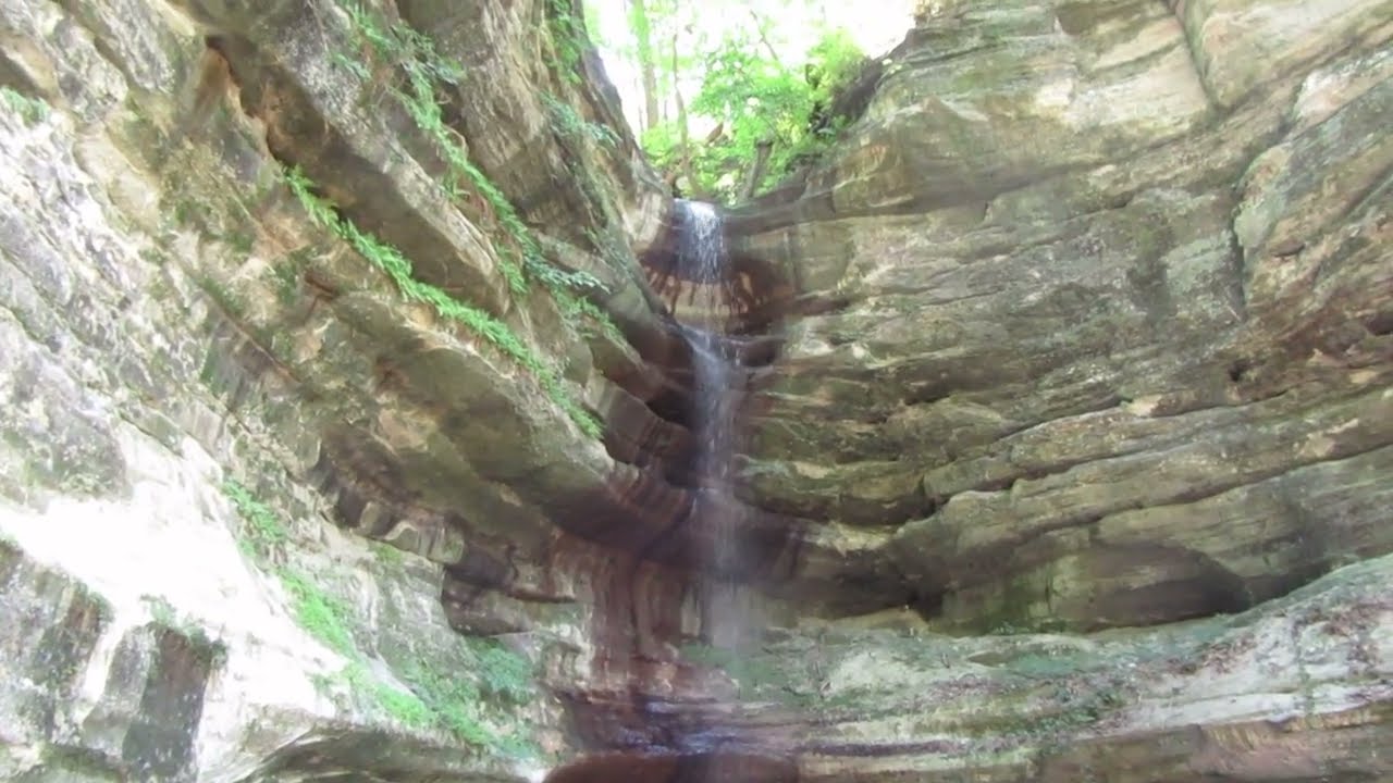 St.  Louis Canyon - Starved Rock State Park