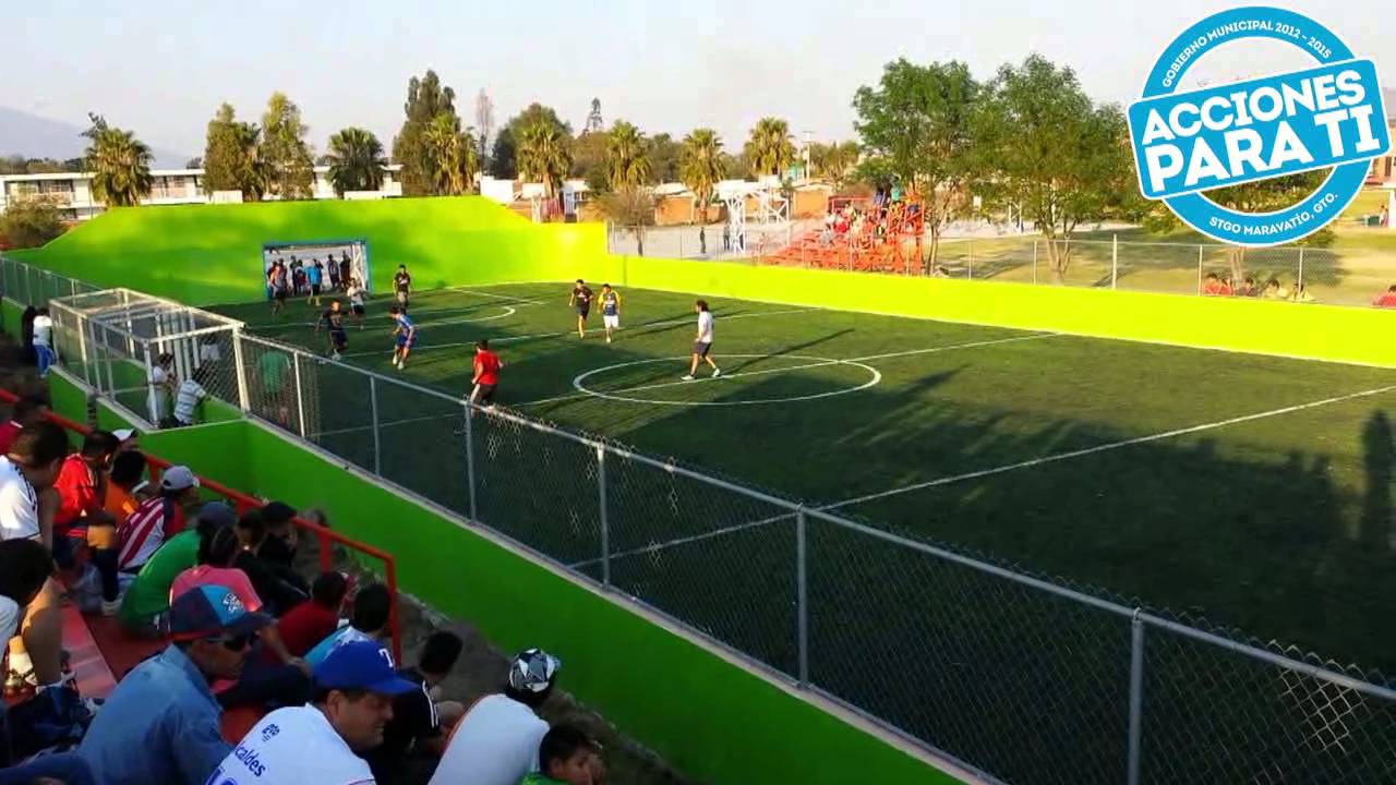 Inauguraci&oacute;n de cancha para futbol r&aacute;pido con empastado sint&eacute;tico.