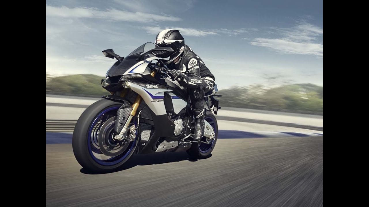 YAMAHA R1 (2015), BMW S 1000RR (2015), SUZUKI GSX-R 1000 (L2)