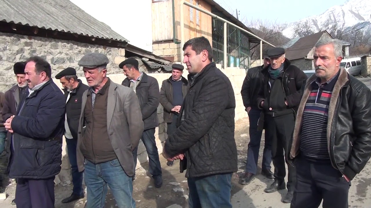 Baş Göynük dayı qızıl xırdalayır!