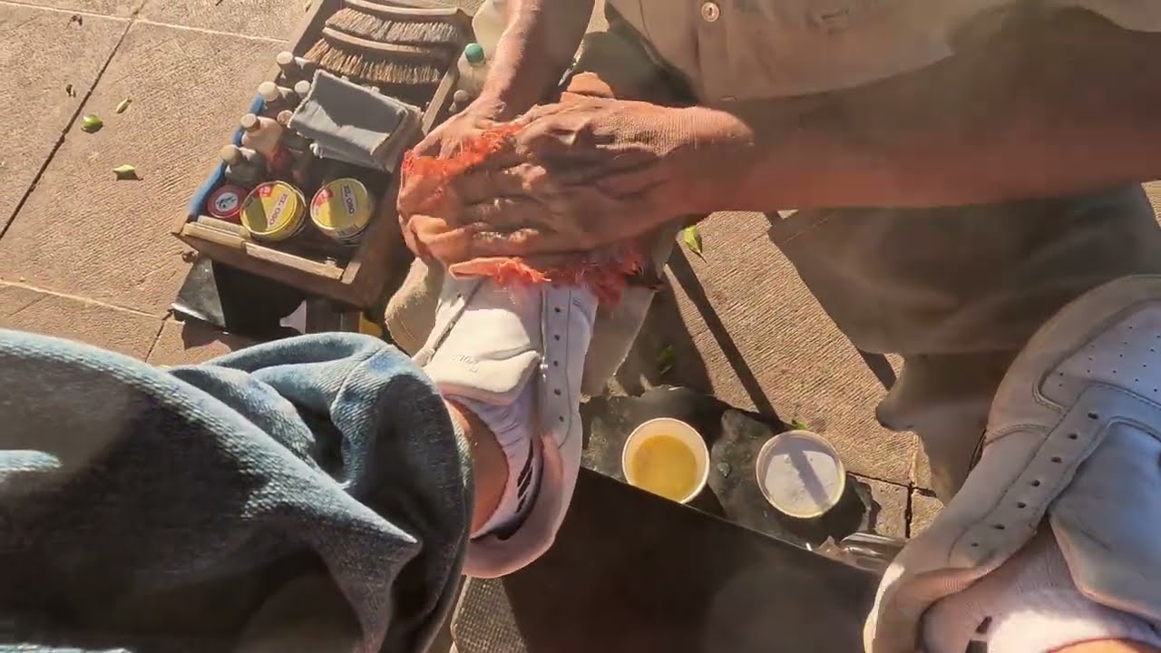 Slow & Satisfying Shoe Shine ASMR | Merida's Plaza Grande