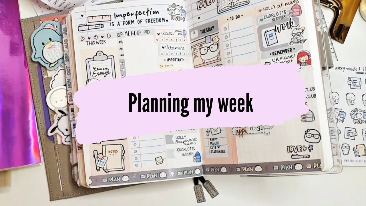 Plan with me - Setting up my week and getting back into planning - it’s a late upload!