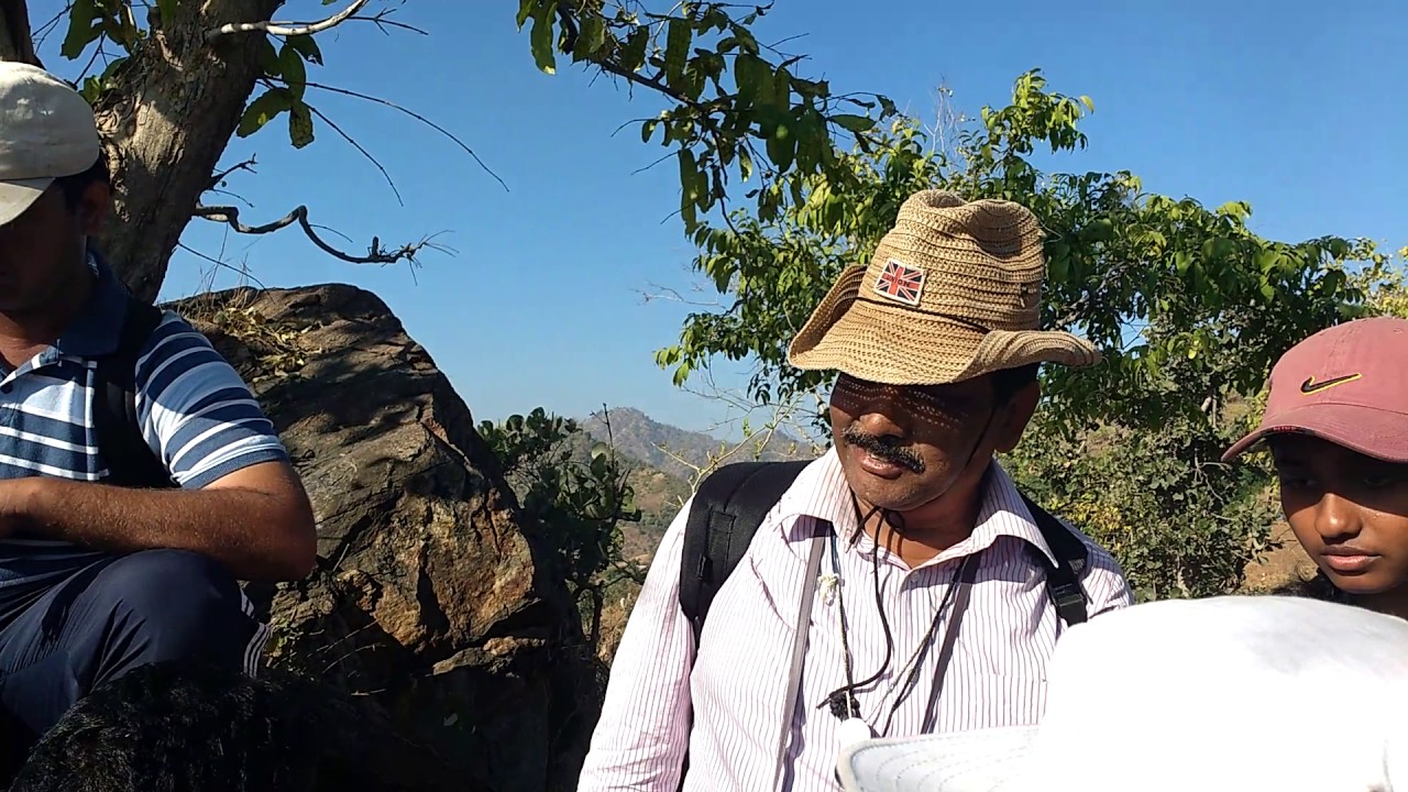 Geological Field demonstration by Prof. T. K. Biswal, Part 8/9 (Buddin)