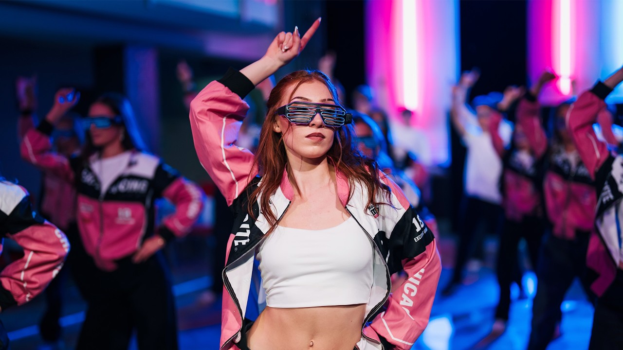 Maturitní ples - 4.ZO - Střední škola obchodu, užitého umění a designu - Rychle a zběsile