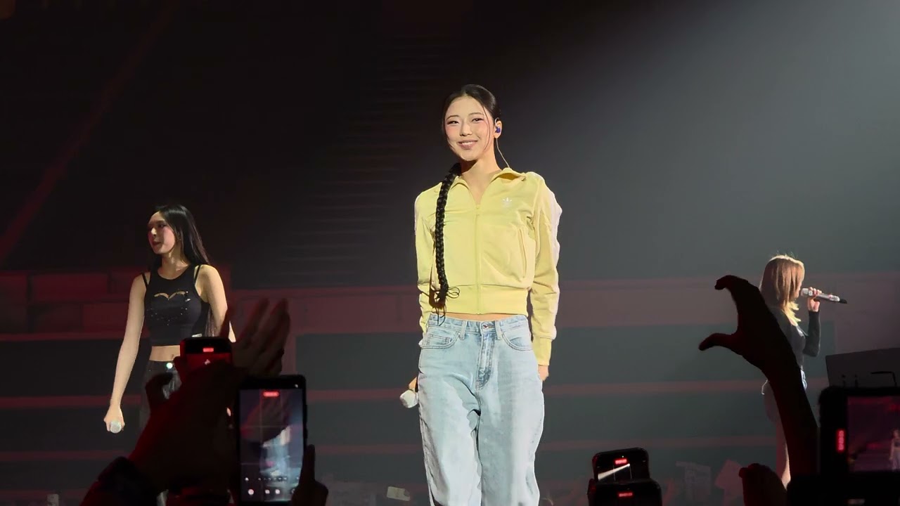 BABYMONSTER - Forever (OT6 No Rami) Soundcheck Hello Monsters Asia Concert Singapore 250517 Fancam