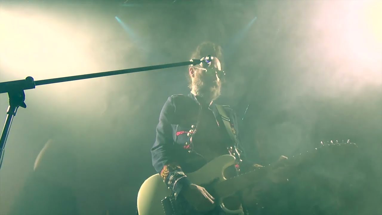 Arthur Terre et les Minimoïses feat. Benjamin Caviar & Oliver Truite - SHOP TILL YOU DROP (Live)