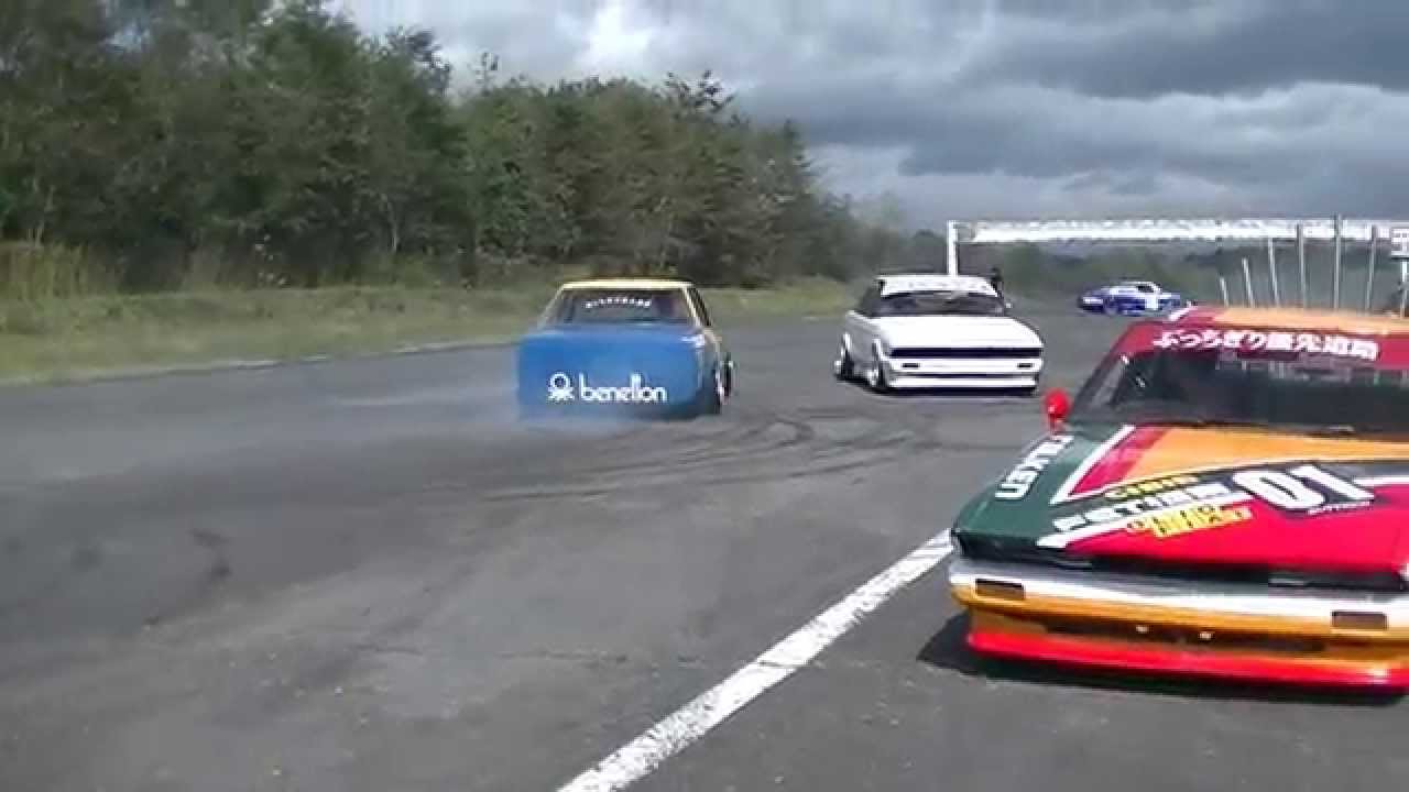 ２０１５　白老　ぶっちぎり優先道路　カメラマン挑発ノンスリ～～～