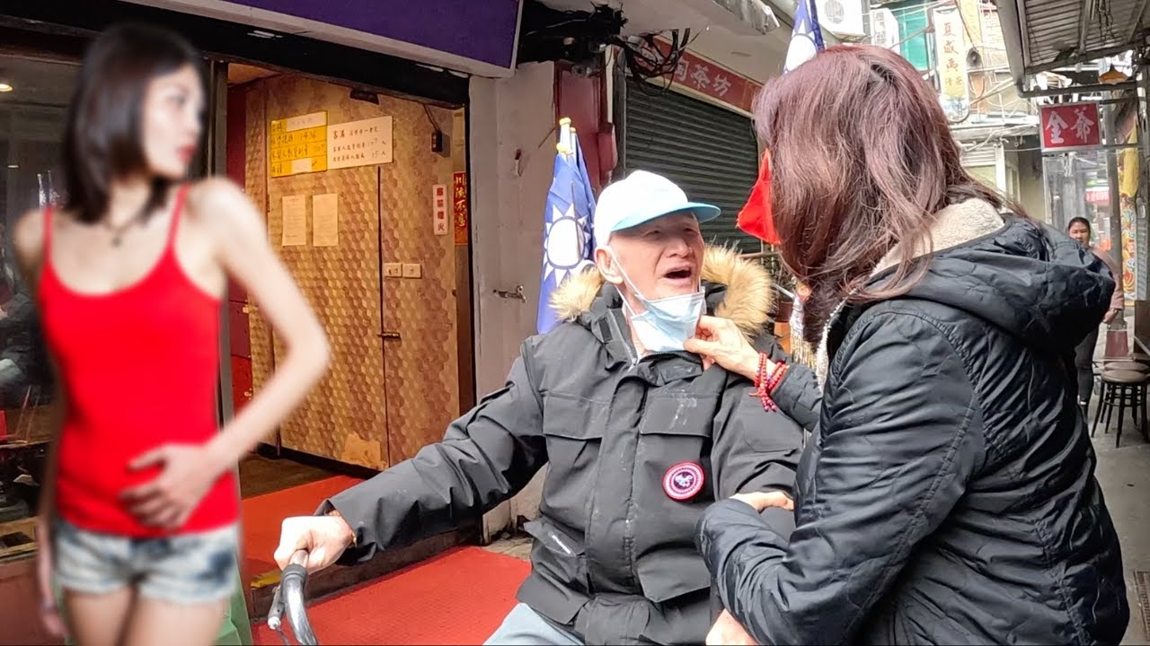 BU ÜLKEDE GENELEV YOK 'DEDE DÜKKANI' VAR! - Tayvan Kabadayılar Mahallesi