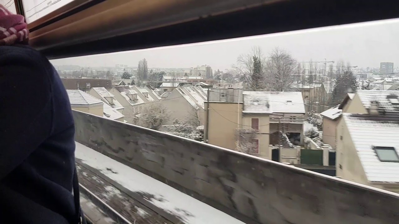 (RER A) trajet à bord d'un MI2N TDZZ de Noisy-Champs à Vincennes direction Poissy sous la neige