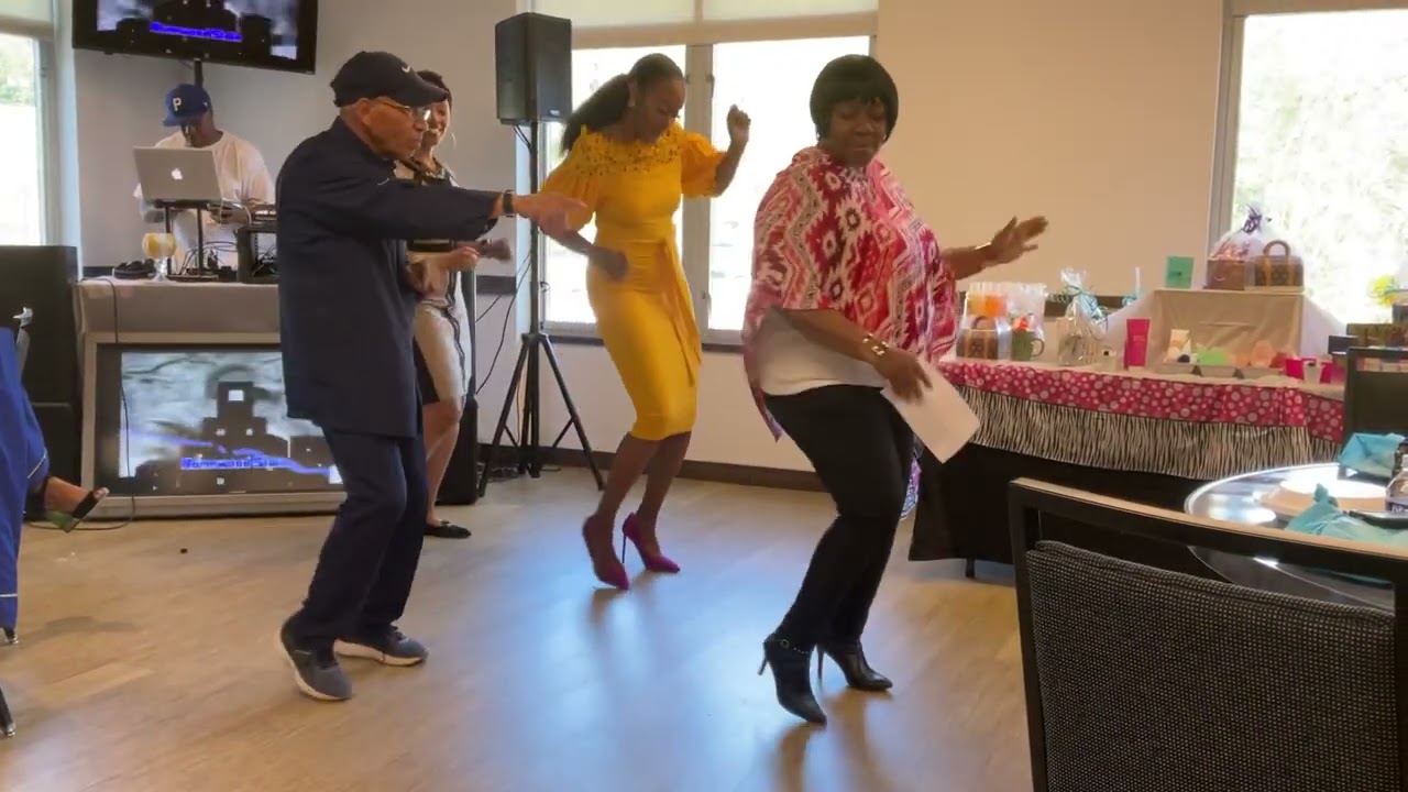 Ghetto Sound Check signature line dance