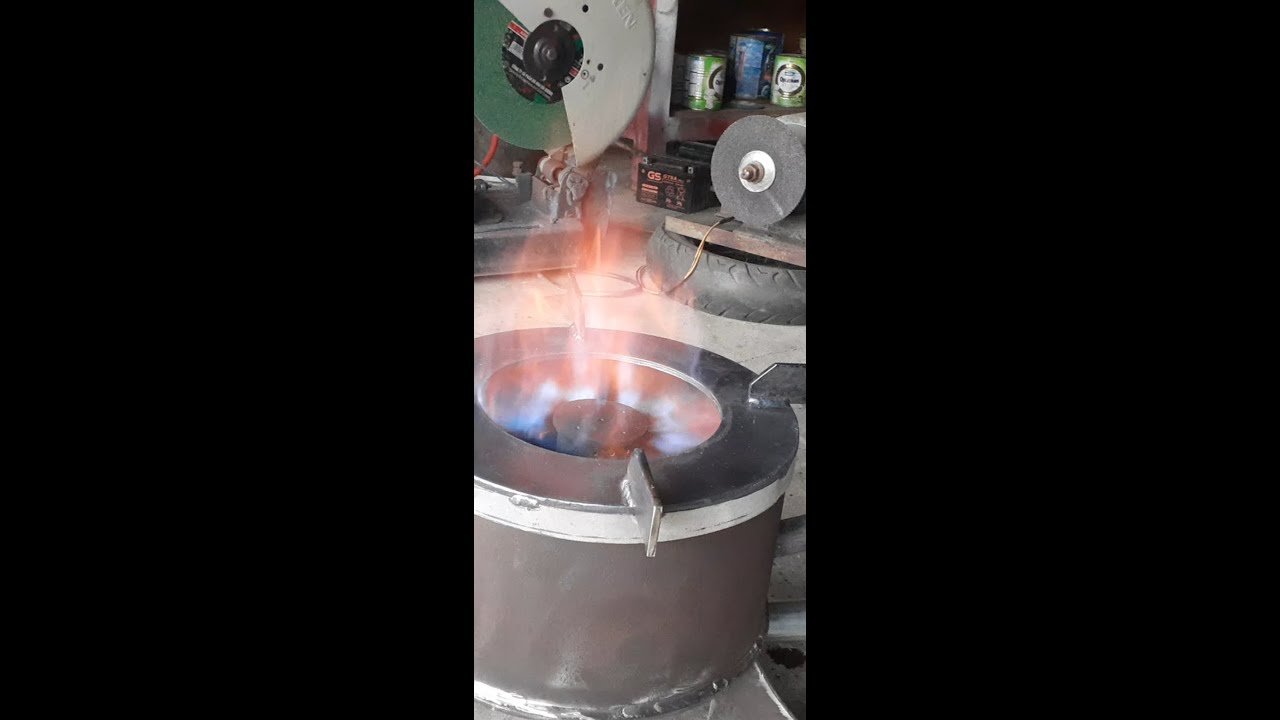 Đây là cách khoan lỗ khí cho bếp D27 cho ngọn lủa mạnh