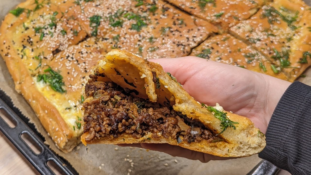 Verboten lecker! Hackkuchen mit fluffigem Hefeteig - einfaches Rezept