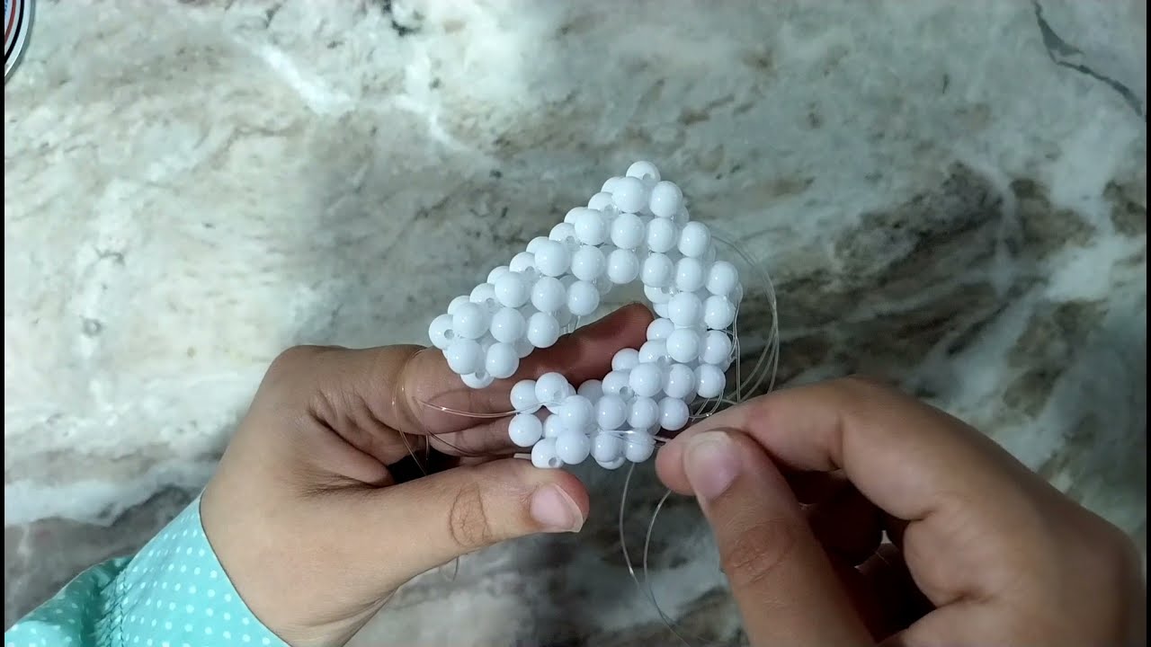 طريقة عمل حرف ال. D بالخرز #سلسلة_الحروف  #ميدالية #ديكور #بواقي_خرز