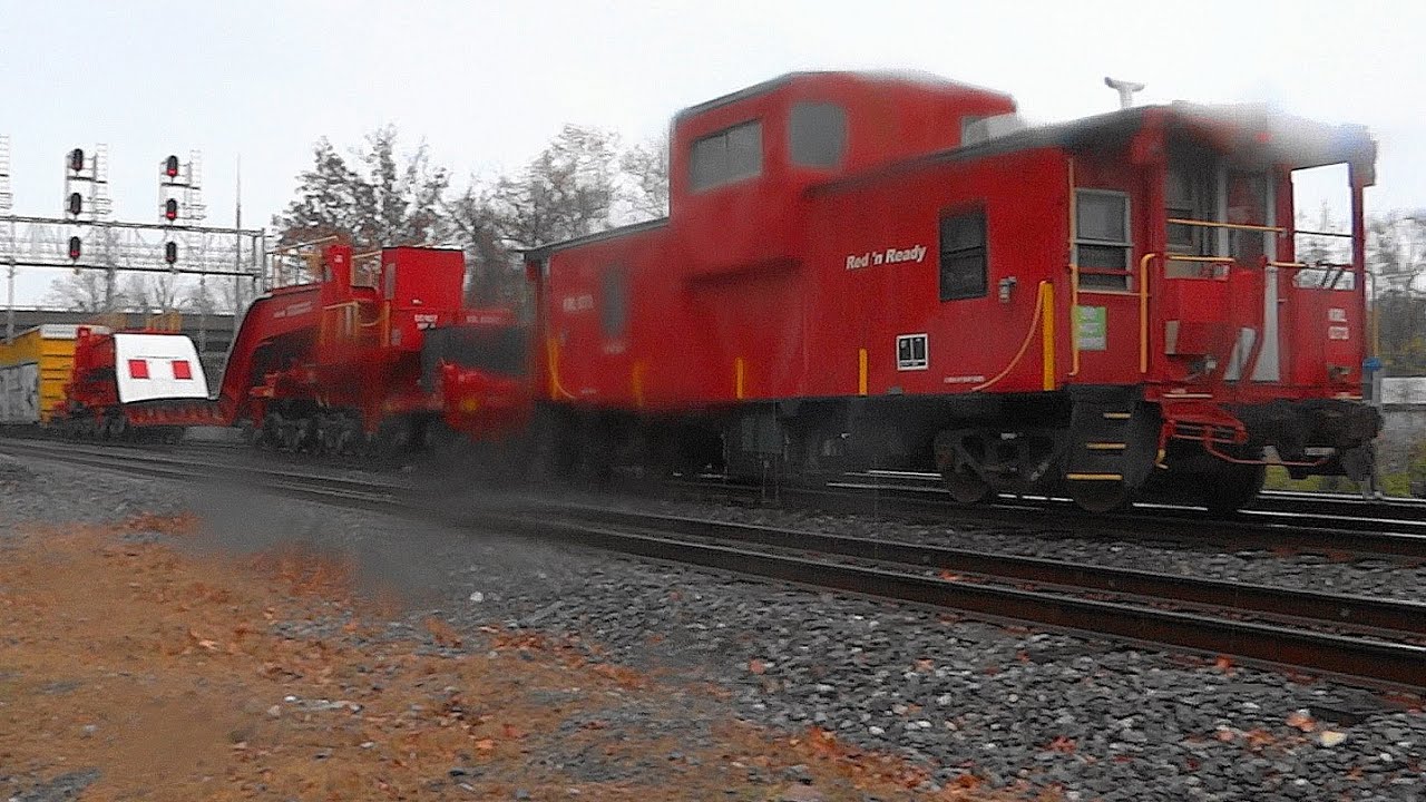 Kasgro 20-Axle Flat Car & Caboose on CSX Freight Train