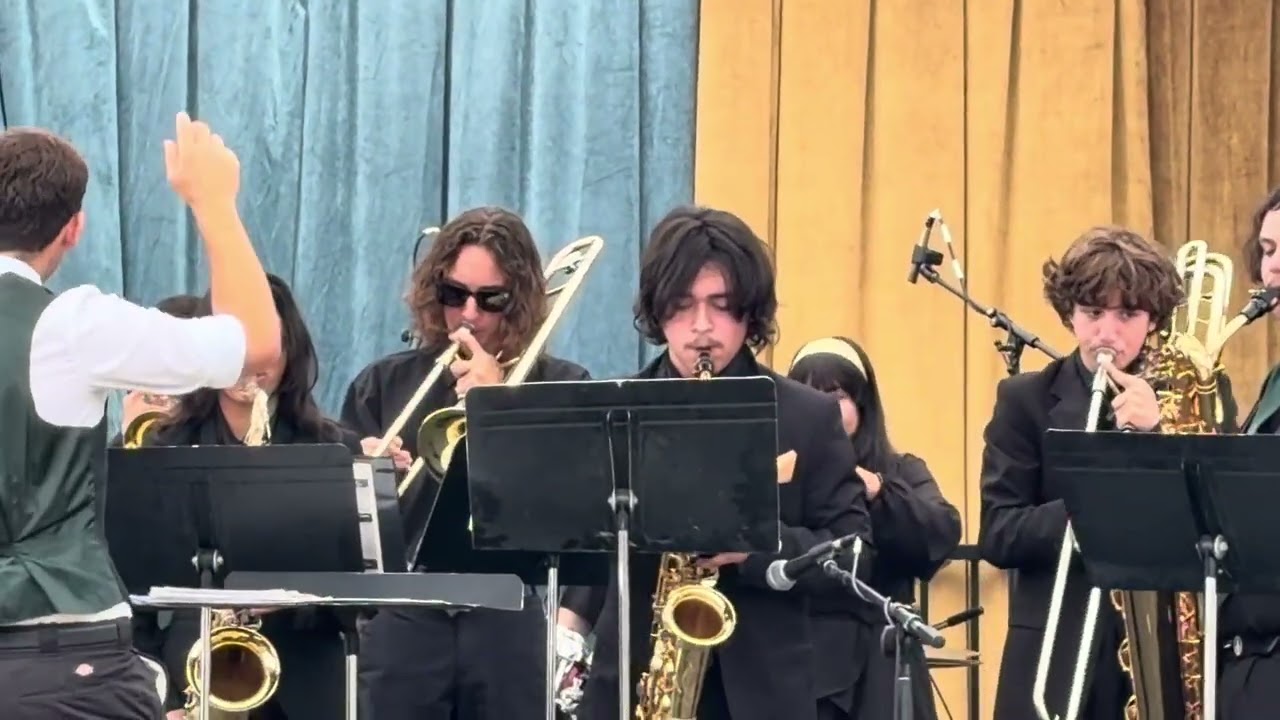 The Encore SBHS Jazz Band at the 40th Annual I Madonnari Italian Street Painting Festival