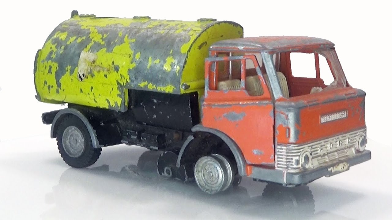 Ford Road Sweeper Johnston Dinky Toys. Добавление электропривода. Индивидуальный ремонт.