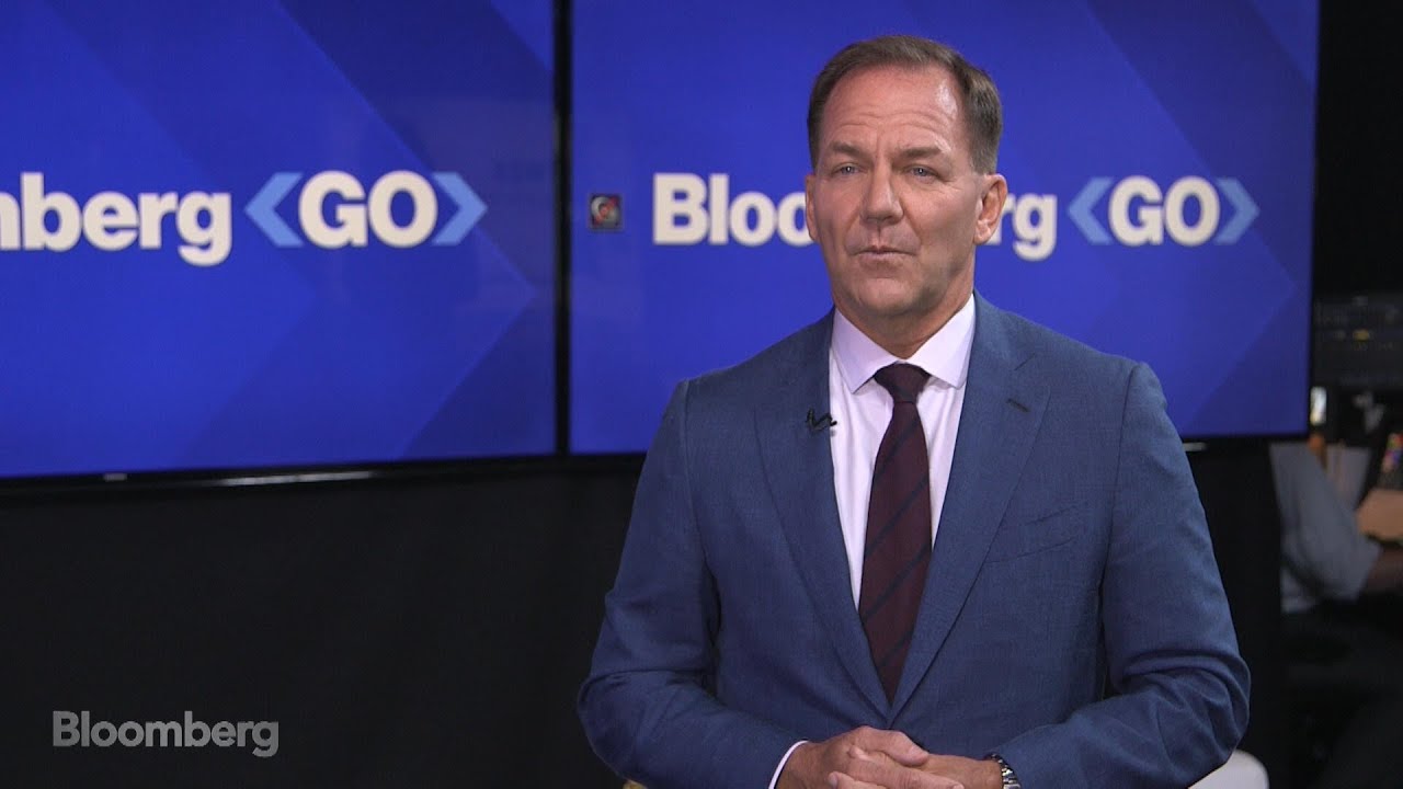 Want to Be Successful? This Billionaire Says Take a Journalism Class