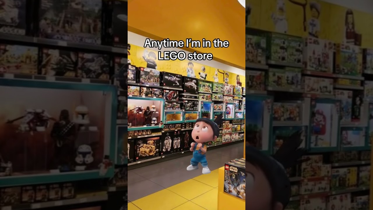 LOVE THE LEGO STORE 