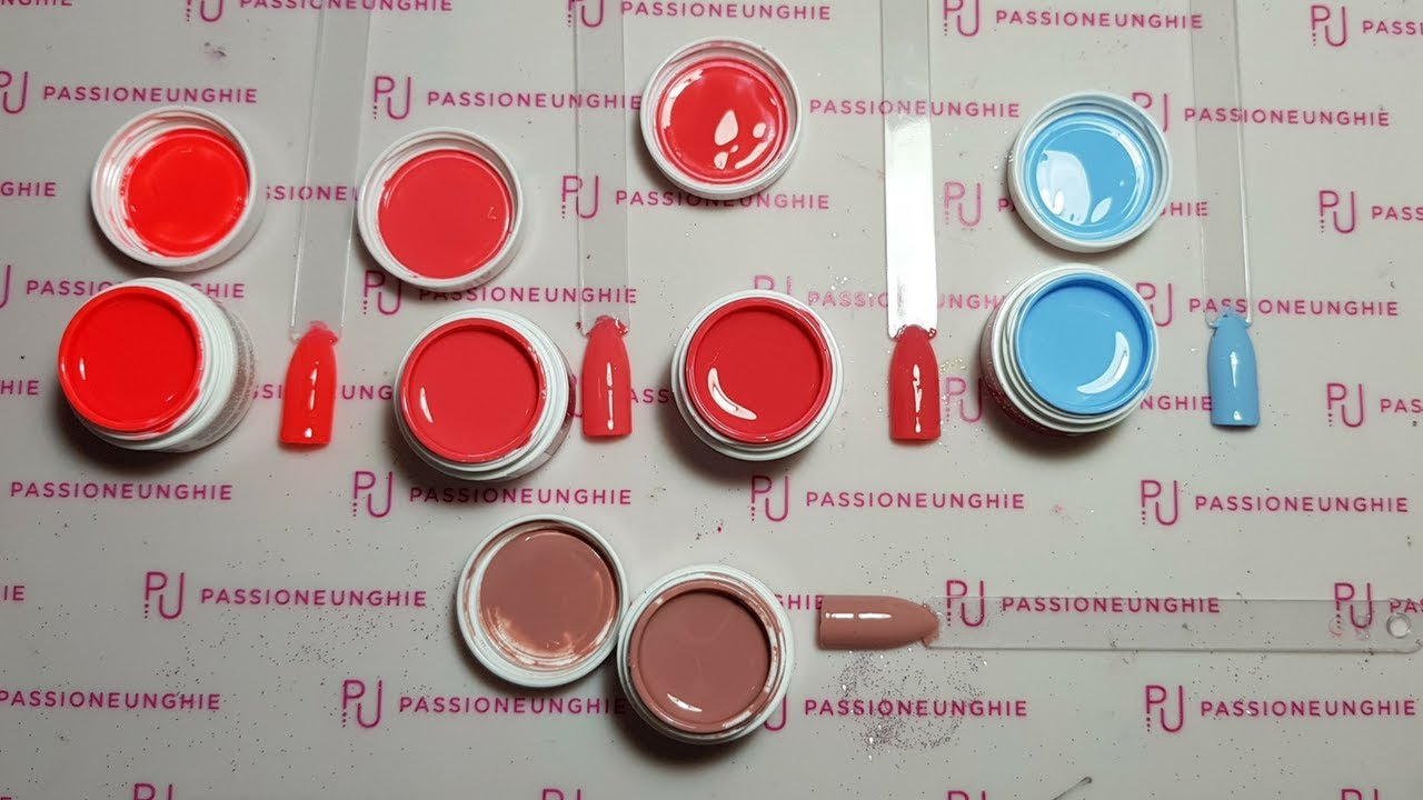 STENDIAMO INSIEME I GEL COLOR DI PASSIONE UNGHIE