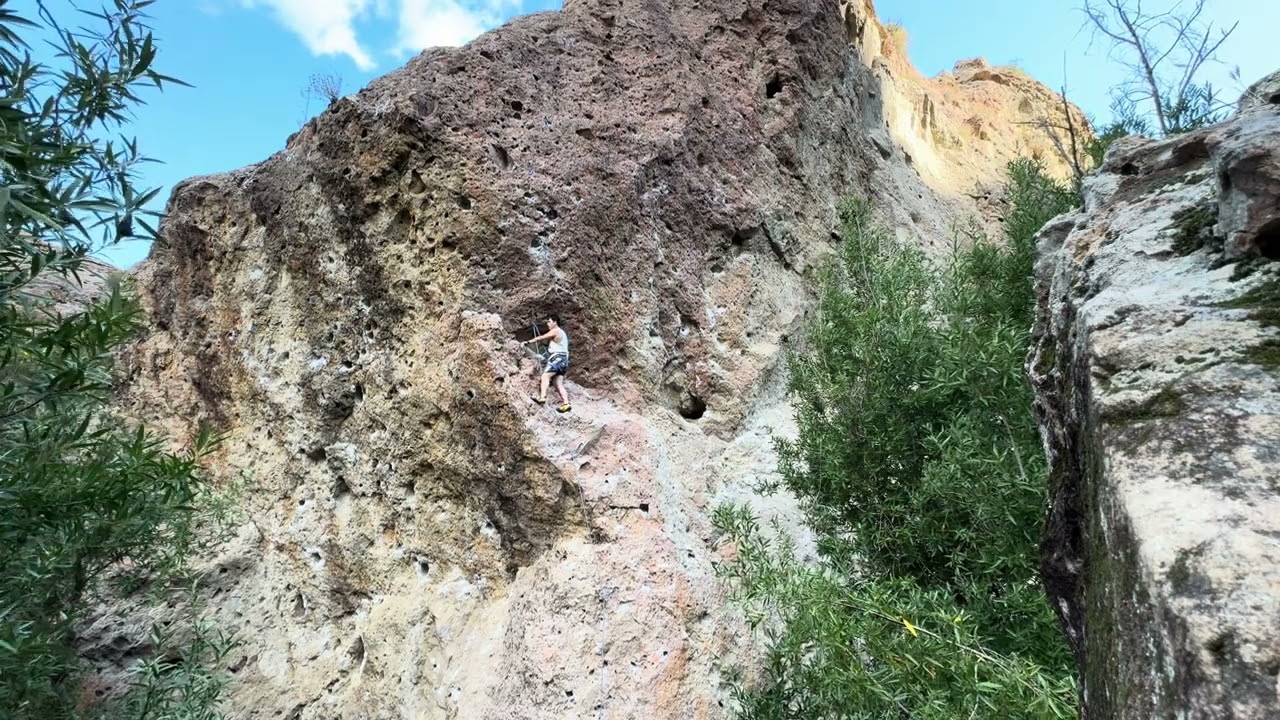 Gorgeous (5.10a) | Mt. Gorgeous | Malibu Creek