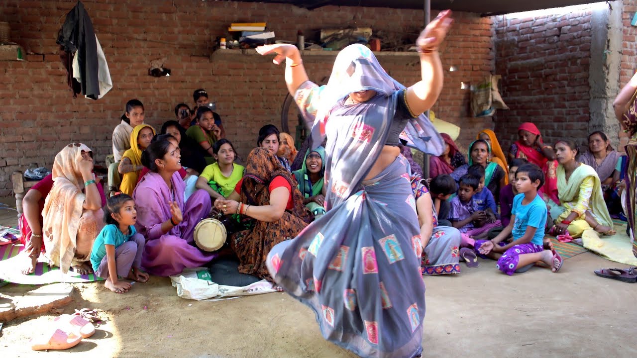 देहाती गीत।।टोटे में आय गये सोलह जने।।सुपर डुपर धमांका