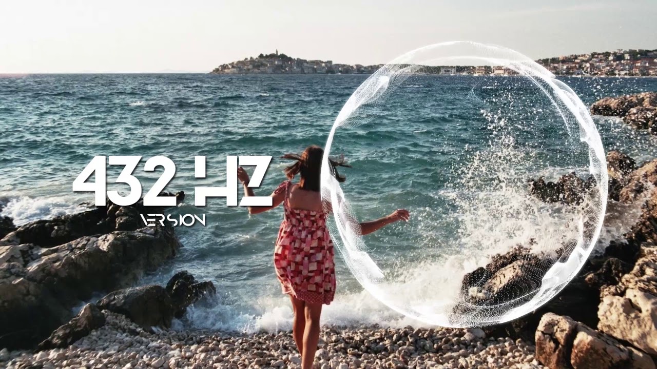 Tobu & Itro - Sunburst [432 Hz version]