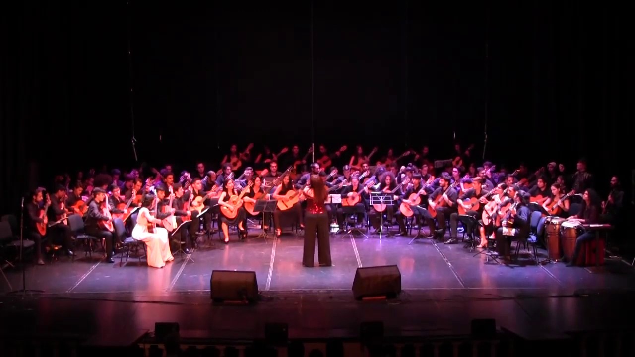 Hasta Alicia Baila - Eduardo Martin. Festival Internacional de Orquestas de Guitarras 2019