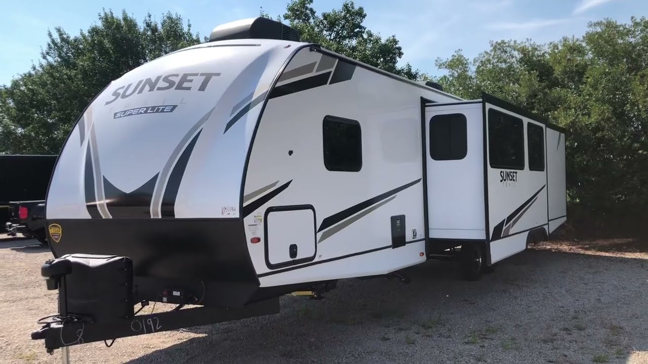 2023 CROSSROADS RV SUNSET TRAIL 331BH
