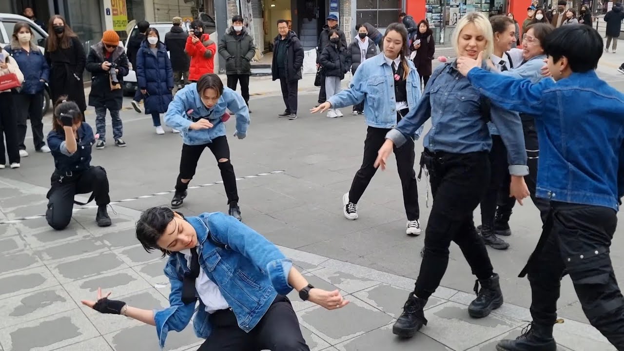 [STREET ARTIST] LEV, RIVA & HOON. WITH THEJOFFICIAL. SINCHON BUSKING MEMORY. 221210.