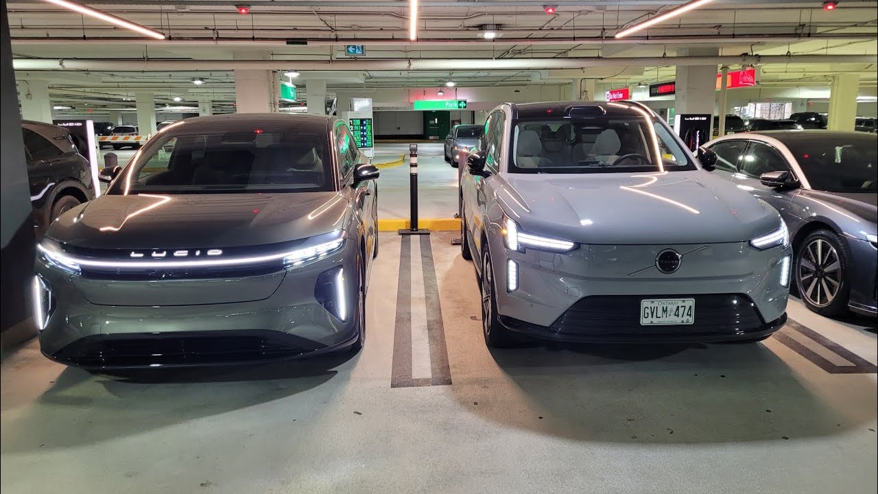2025 Lucid Gravity Grand Touring vs Volvo EX90 Twin Power Performance