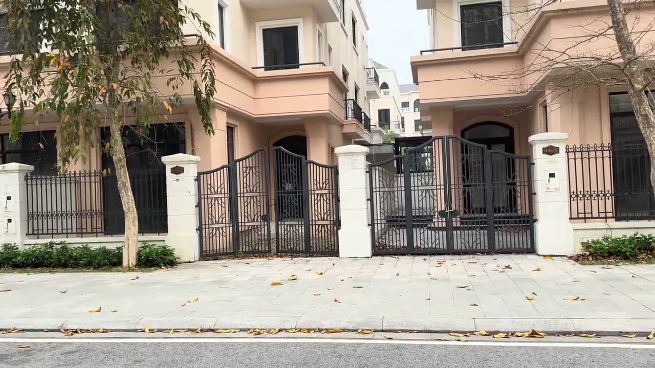 Tứ lập đường 20m rẻ hơn đường nội khu 13m VHOCP2