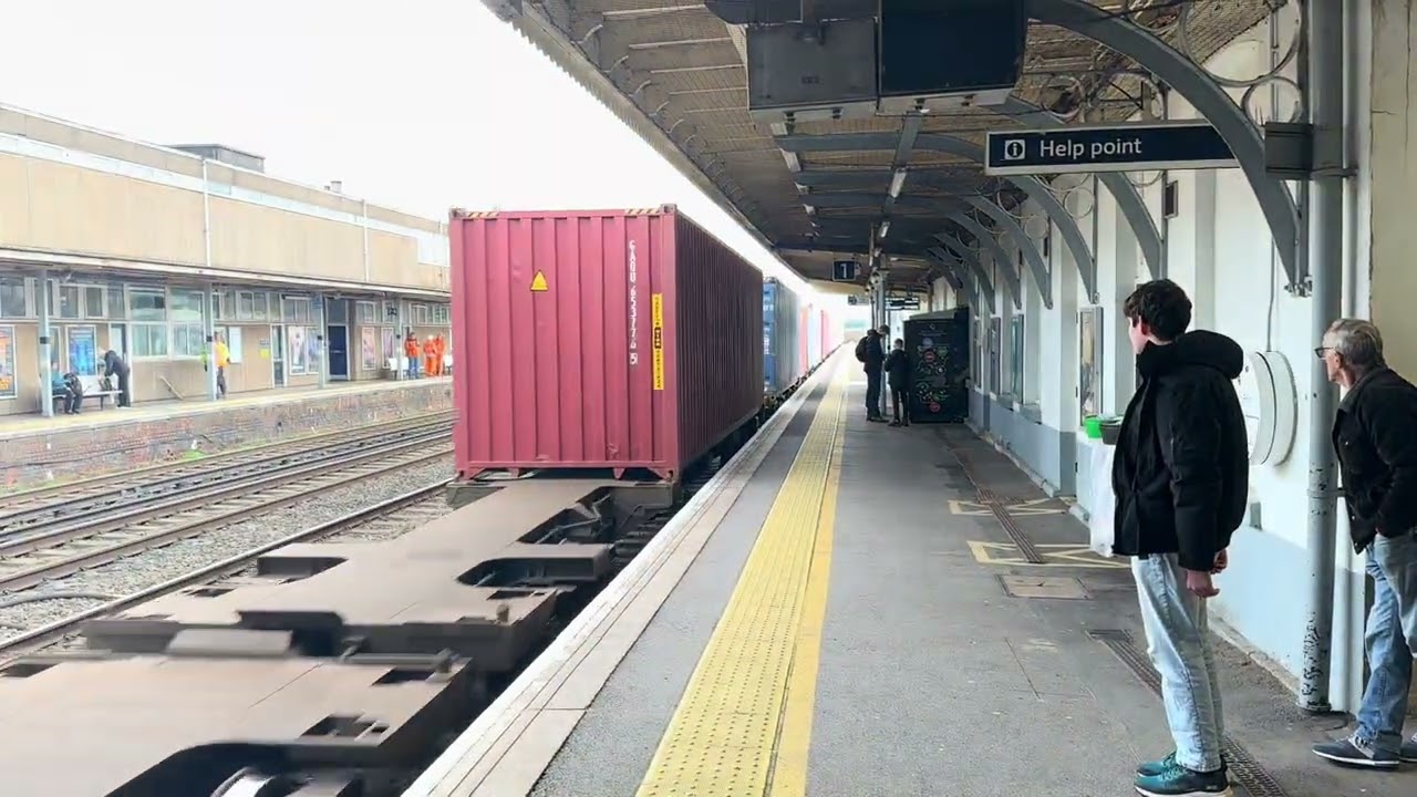 66554, 221115 and 158890 at Eastleigh 