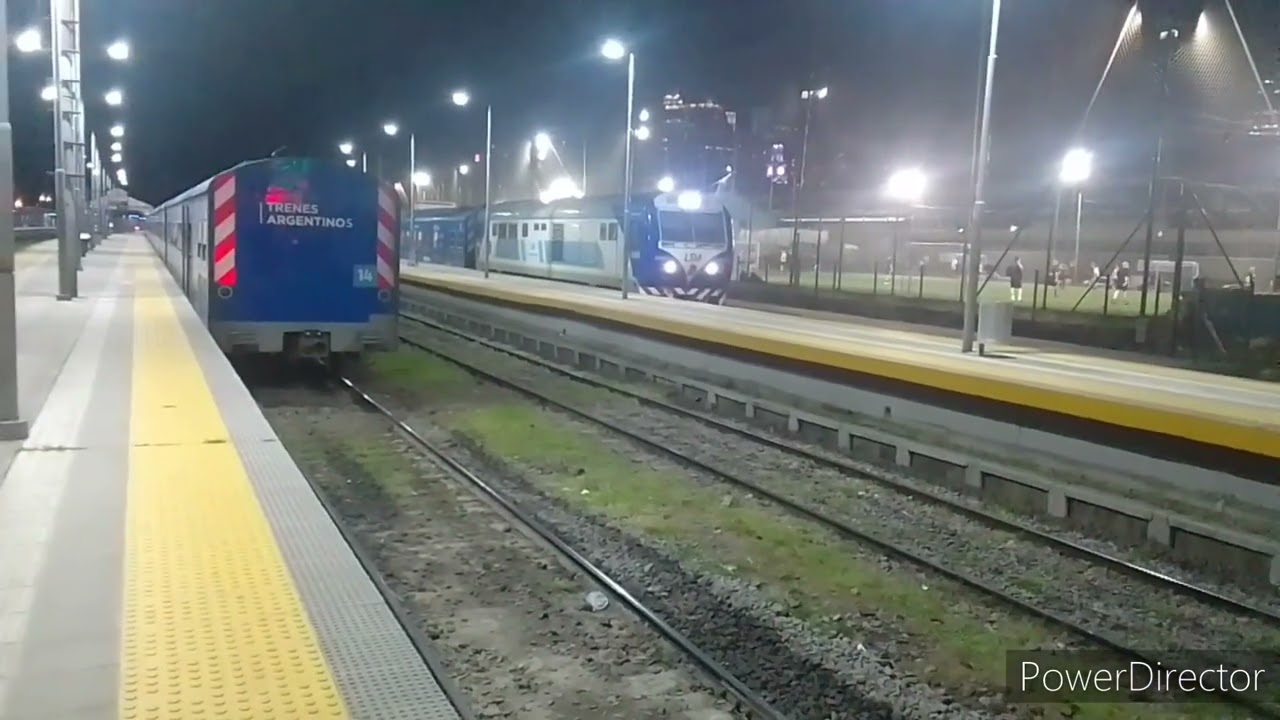 Locomotora CSR B963 maniobrando y acoplando al chapa 1 en Retiro LSM