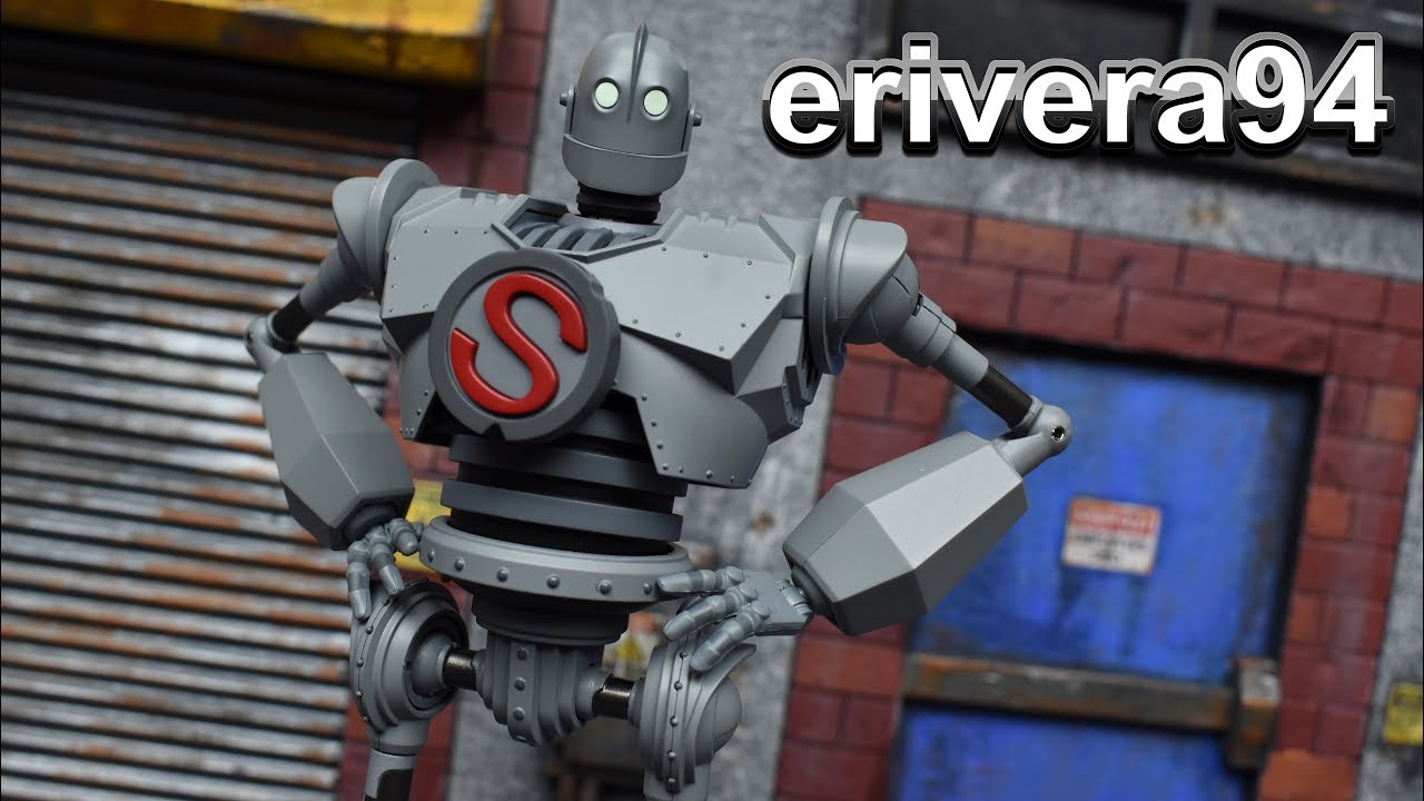 Riobot THE IRON GIANT Action Figure Review Sentinel 1000toys