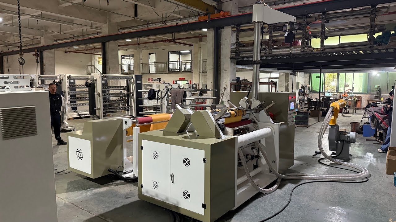 High Speed Paper and Aluminum Foil Center Surface Slitting Rewinding Machine 