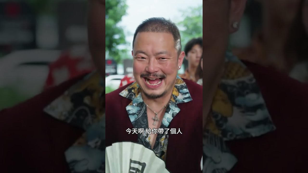 不起眼的清潔工母親竟是隱退江湖的台球冠軍 為救女儿踢館惡霸，一根球桿3秒端掉整個黑幫！一桿進洞仇家嚇到失禁