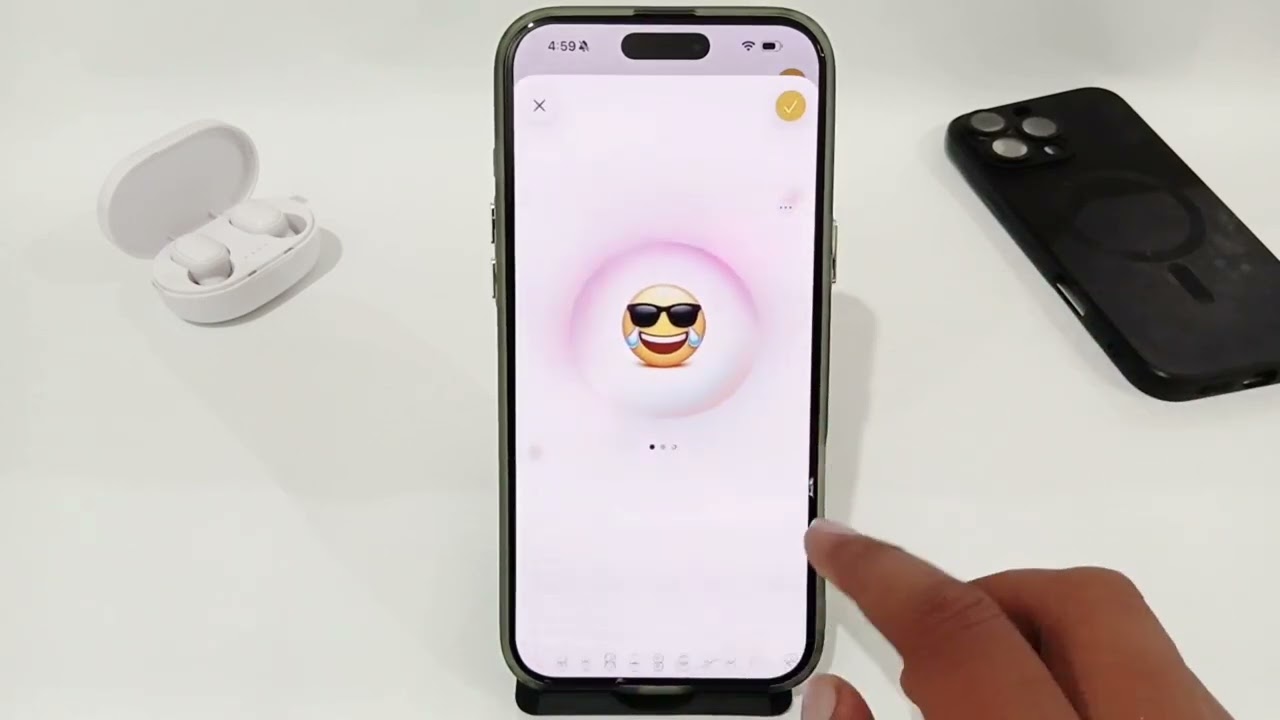 Cómo Crear Tus Propios Emojis con Genmoji en iPhone
