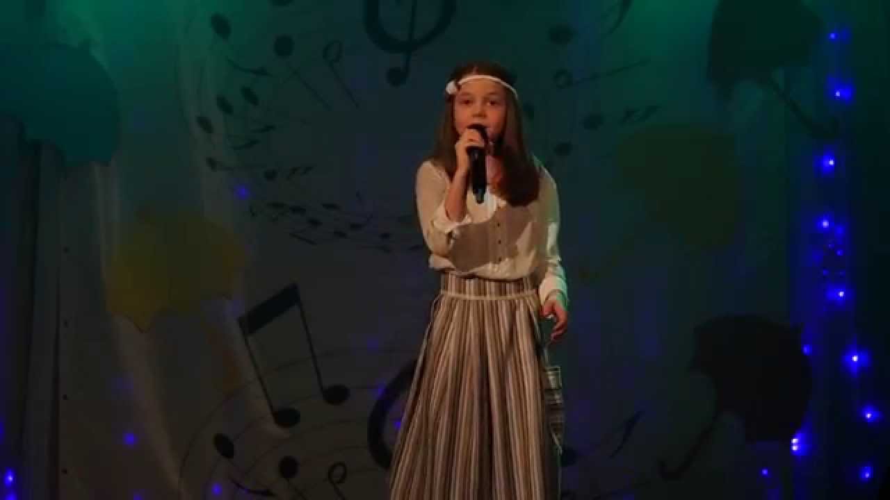 DĀRTA STEPANOVA - TUMŠA NAKTE